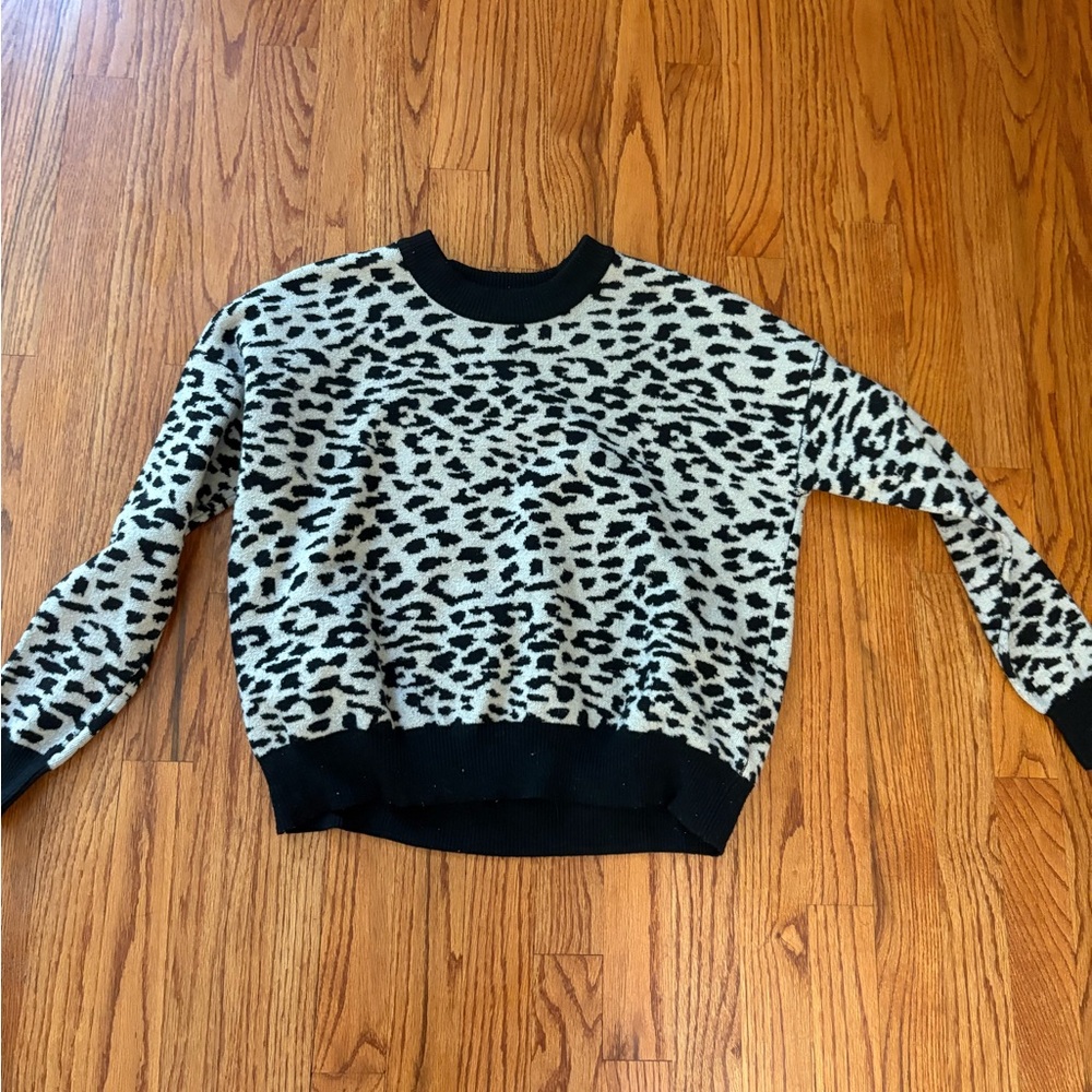 Tahari Black and Cream Animal Print Sweater